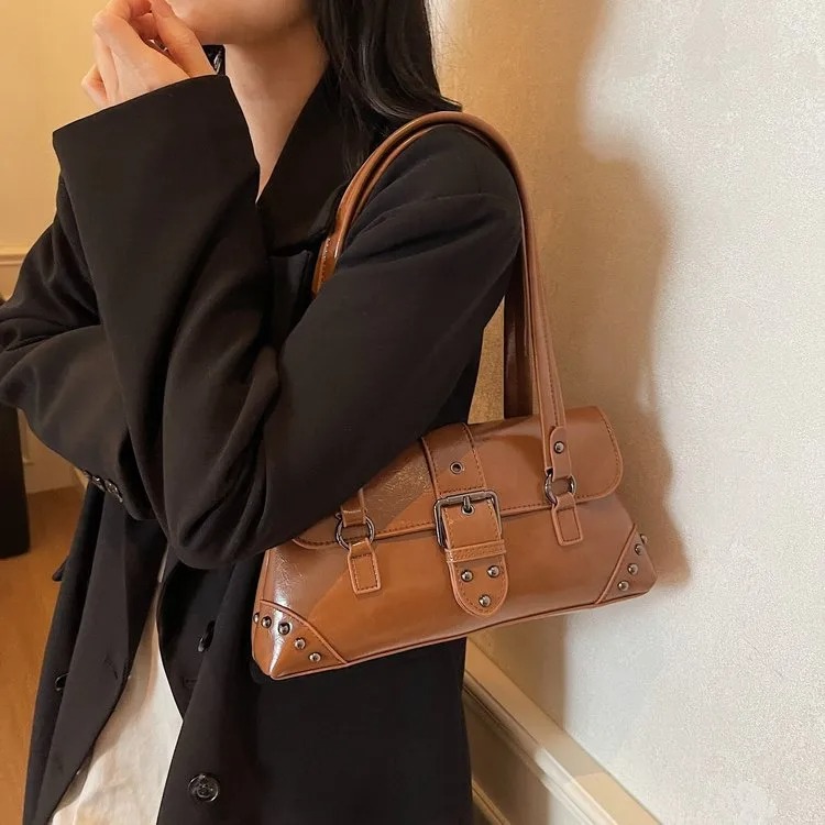 Bolso de mano y hombro invierno